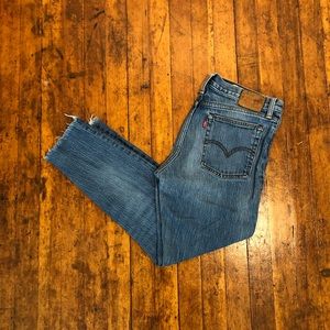 Levi Straight Leg Jeans